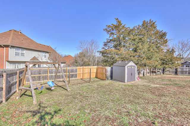 129 Breakwater Bay, Hermitage, TN 37076