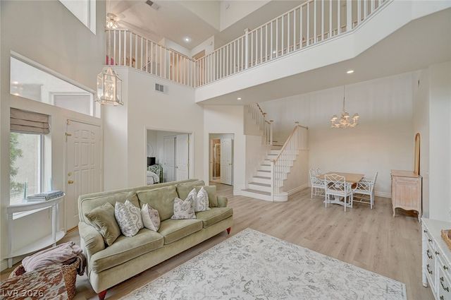 9240 Pitching Wedge Drive, Las Vegas, NV 89134