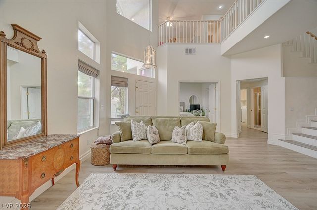 9240 Pitching Wedge Drive, Las Vegas, NV 89134