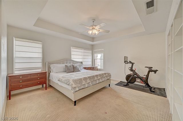 9240 Pitching Wedge Drive, Las Vegas, NV 89134