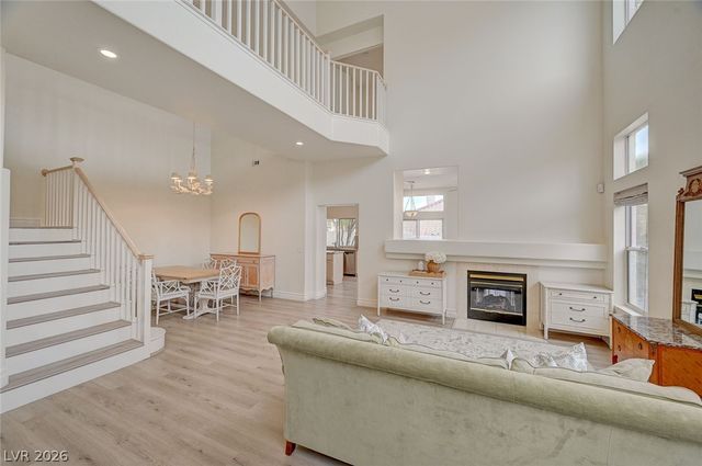 9240 Pitching Wedge Drive, Las Vegas, NV 89134