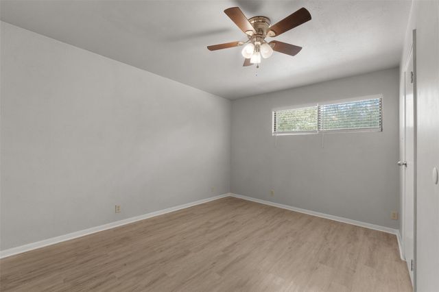 5 Top Flite Lane, Trinity, TX 75862