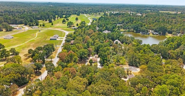 5 Top Flite Lane, Trinity, TX 75862