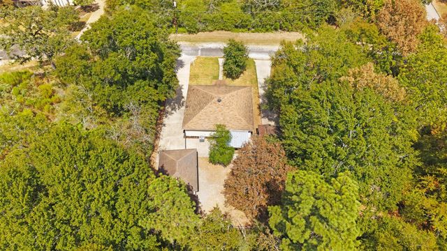 5 Top Flite Lane, Trinity, TX 75862