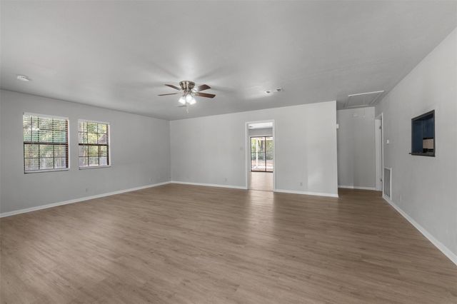 5 Top Flite Lane, Trinity, TX 75862