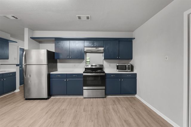 5 Top Flite Lane, Trinity, TX 75862