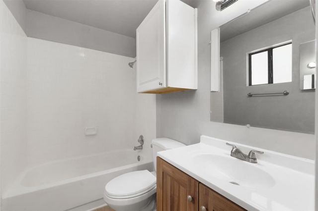 5 Top Flite Lane, Trinity, TX 75862