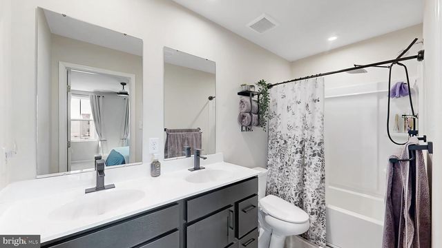 174 QUARTZ DR, Dover, DE 19904