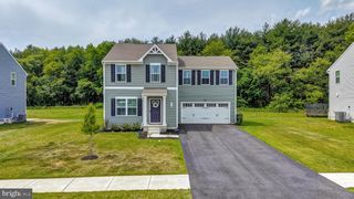 174 QUARTZ DR, Dover, DE 19904