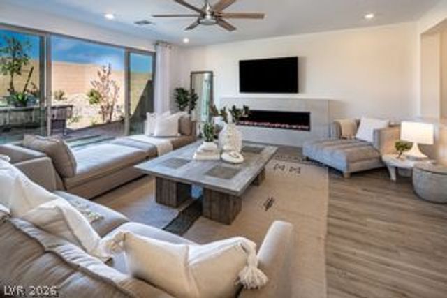 10125 Stoney Slopes Street, Las Vegas, NV 89141
