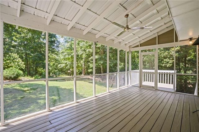 6732 Willowbrook Trail, Flowery Branch, GA 30542