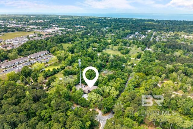 20969 E Bishop Road, Fairhope, AL 36532