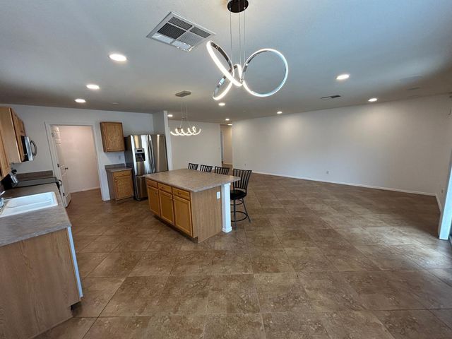 3126 W Zachary Drive, Phoenix, AZ 85027
