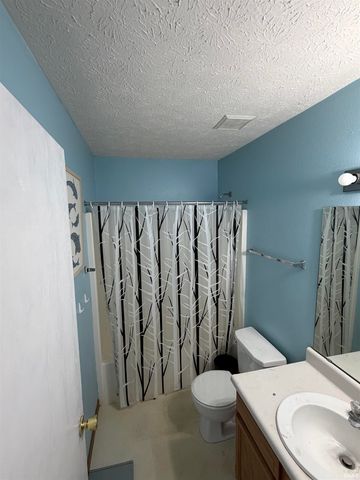 5578 N Bluegrass Circle, Lafayette, IN 47905