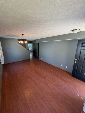 5578 N Bluegrass Circle, Lafayette, IN 47905