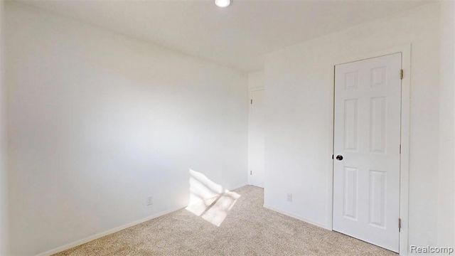 904 Oakview Drive, Saginaw, MI 48604