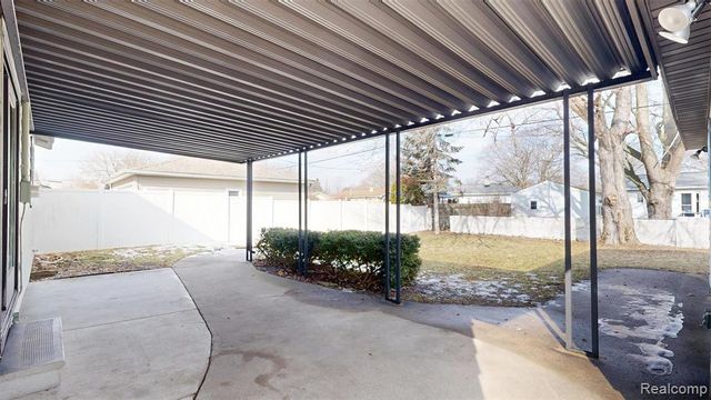 904 Oakview Drive, Saginaw, MI 48604