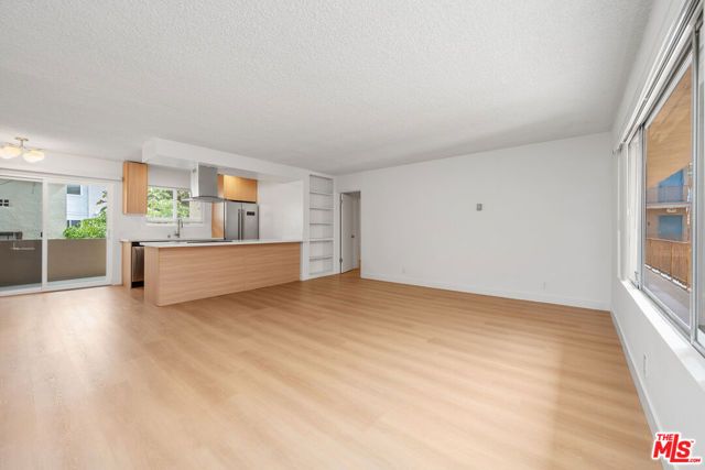 833 5th Street 203, Santa Monica, CA 90403