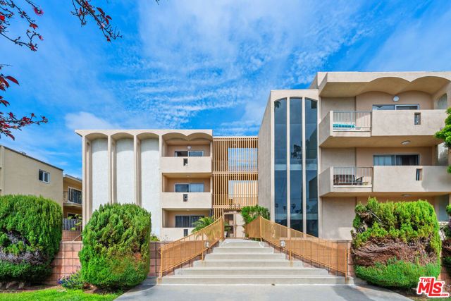 833 5th Street 203, Santa Monica, CA 90403