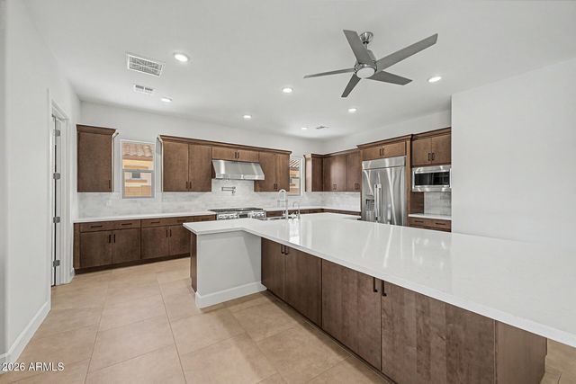 21025 E DIANA Way, Queen Creek, AZ 85142