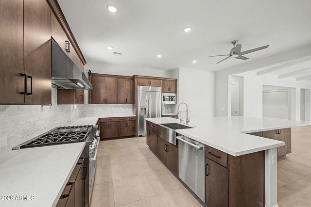 21025 E DIANA Way, Queen Creek, AZ 85142