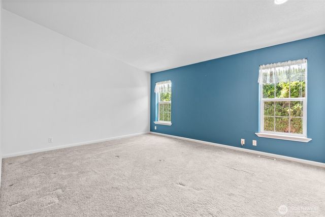1933 Windflower Lane SE, Lacey, WA 98503