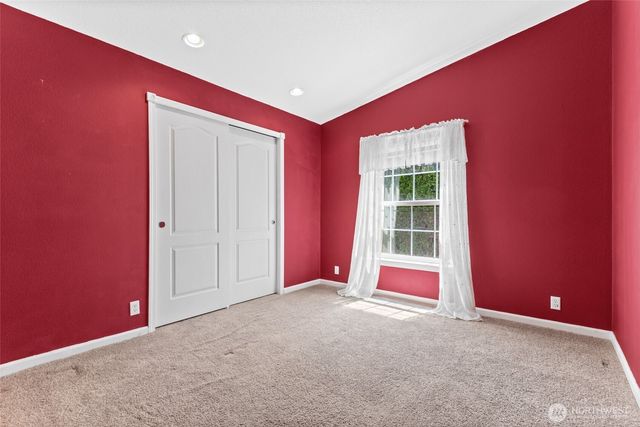 1933 Windflower Lane SE, Lacey, WA 98503