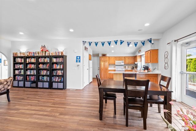 1933 Windflower Lane SE, Lacey, WA 98503