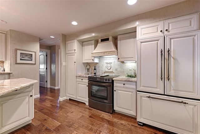 5200 Keller Springs Road 432, Dallas, TX 75248