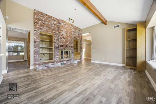 5306 Deville Court, Bakersfield, CA 93308