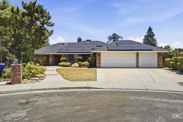 5306 Deville Court, Bakersfield, CA 93308