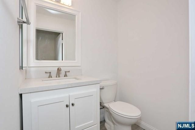 16 Alana Drive 16, Hawthorne, NJ 07506