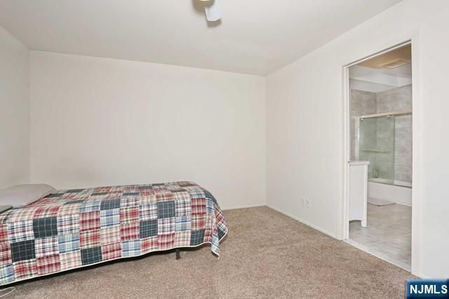 16 Alana Drive 16, Hawthorne, NJ 07506