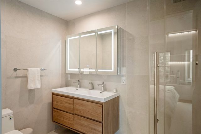 39 Cottage St 2, Boston, MA 02128
