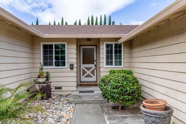 2242 Pyle Court, Santa Clara, CA 95051