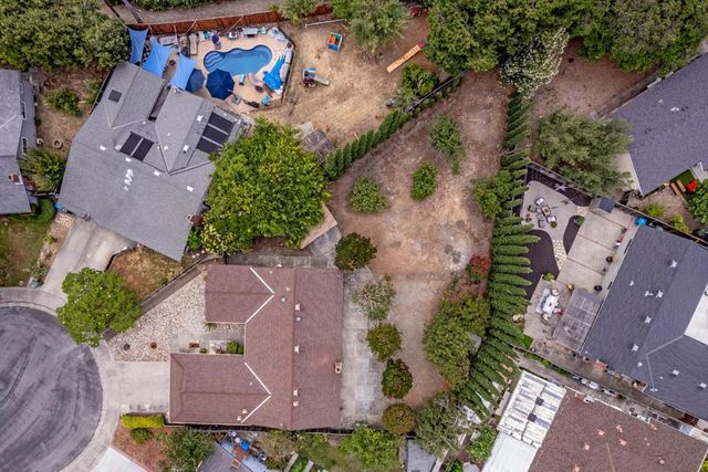 2242 Pyle Court, Santa Clara, CA 95051