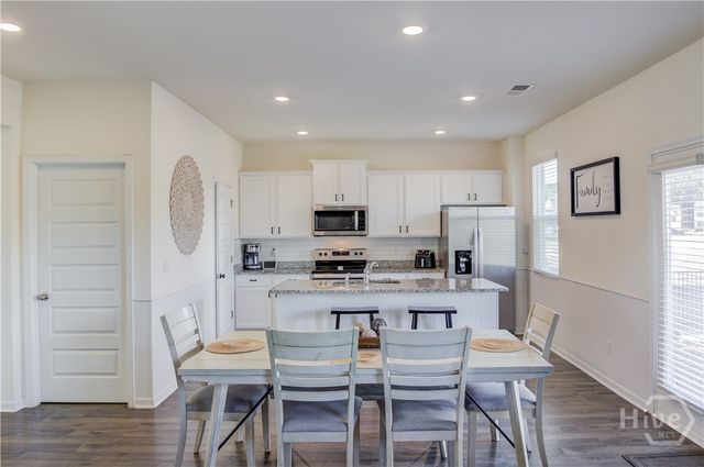 29 Moultrie Court, Hoschton, GA 30548