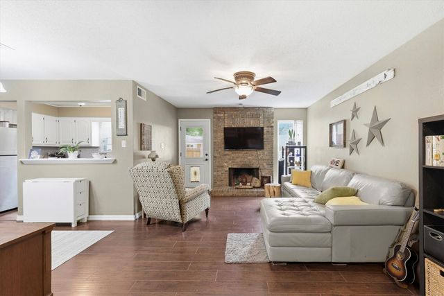 246 Mccarley Place, Mckinney, TX 75071