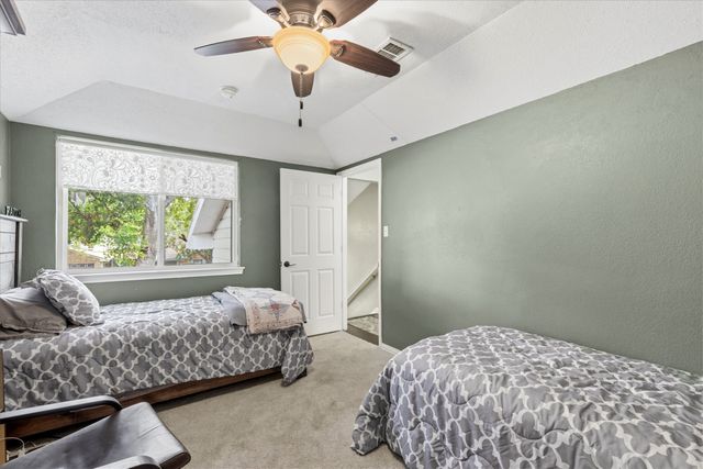 246 Mccarley Place, Mckinney, TX 75071