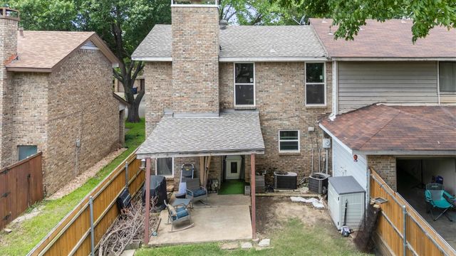 246 Mccarley Place, Mckinney, TX 75071