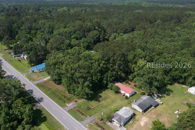 741 Deerfield Rd, Hardeeville, SC 29927