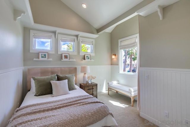 4008 Honeycutt St, San Diego, CA 92109