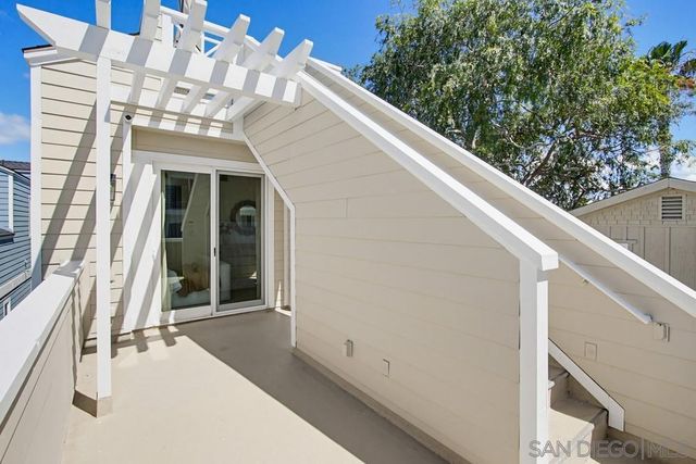 4008 Honeycutt St, San Diego, CA 92109