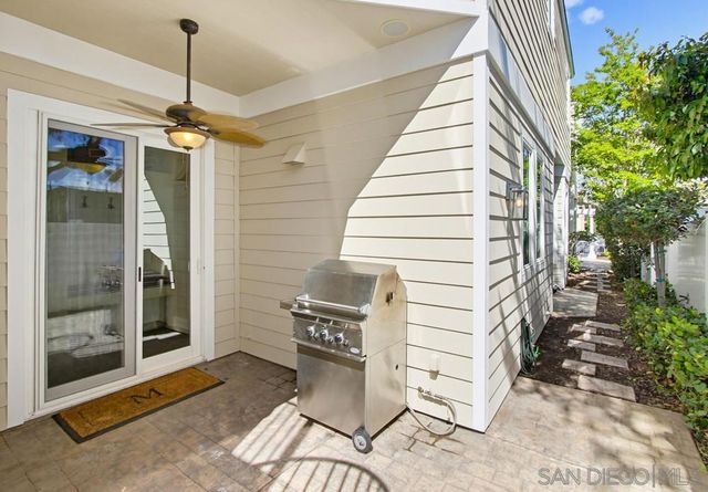 4008 Honeycutt St, San Diego, CA 92109