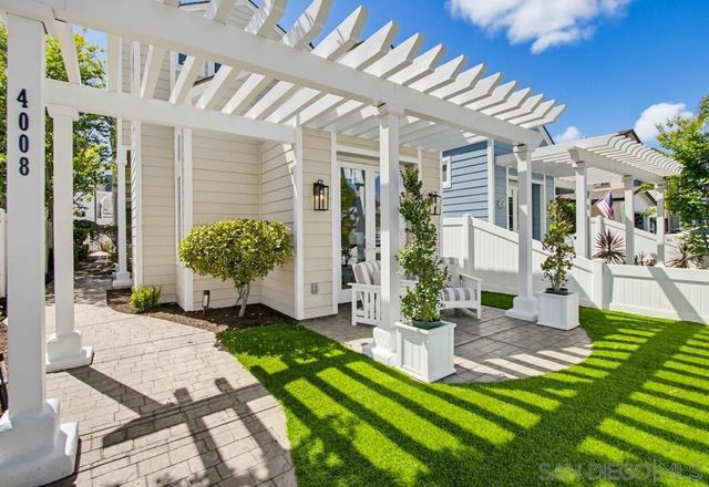 4008 Honeycutt St, San Diego, CA 92109