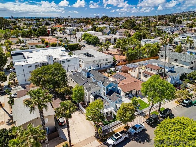 4008 Honeycutt St, San Diego, CA 92109