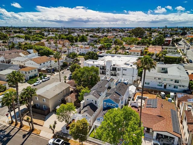 4008 Honeycutt St, San Diego, CA 92109