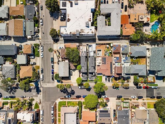 4008 Honeycutt St, San Diego, CA 92109