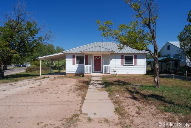 304 Paint Rock Rd, San Angelo, TX 76903