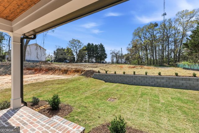 1121 Riverside Terrace, Gainesville, GA 30501